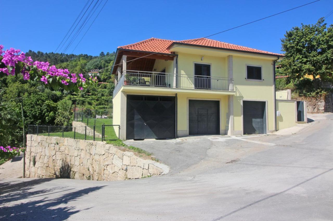 Casa Dos Henriques Geres By Geres Casas Villa Eksteriør billede